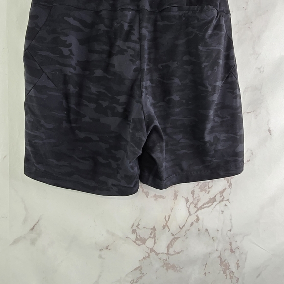 Alphalete Shorts Mens Small 30 Black Gray Camo 6 Inch Lounge Lifting Active Pro - Picture 5 of 11